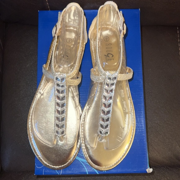 NWT Gold Rouge Sandals - Picture 4 of 4